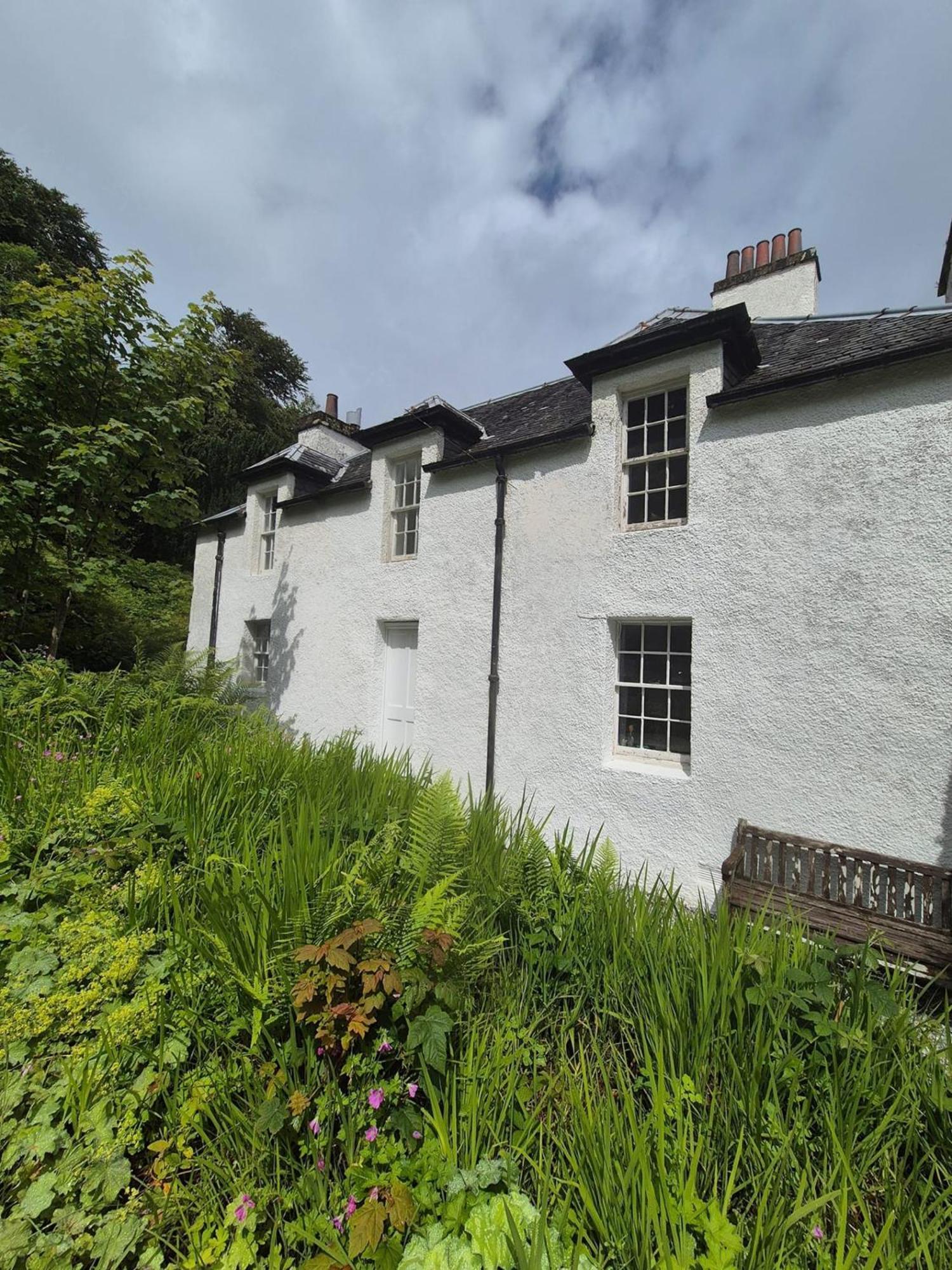 Mackinnon Cottage - 3 Bedroom Cottage Broadford (Isle of Skye) Exterior photo